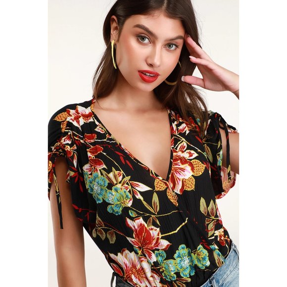 Band of Gypsies Tops - NWOT Band of Gypsies Floral Print Surplice Bodysuit